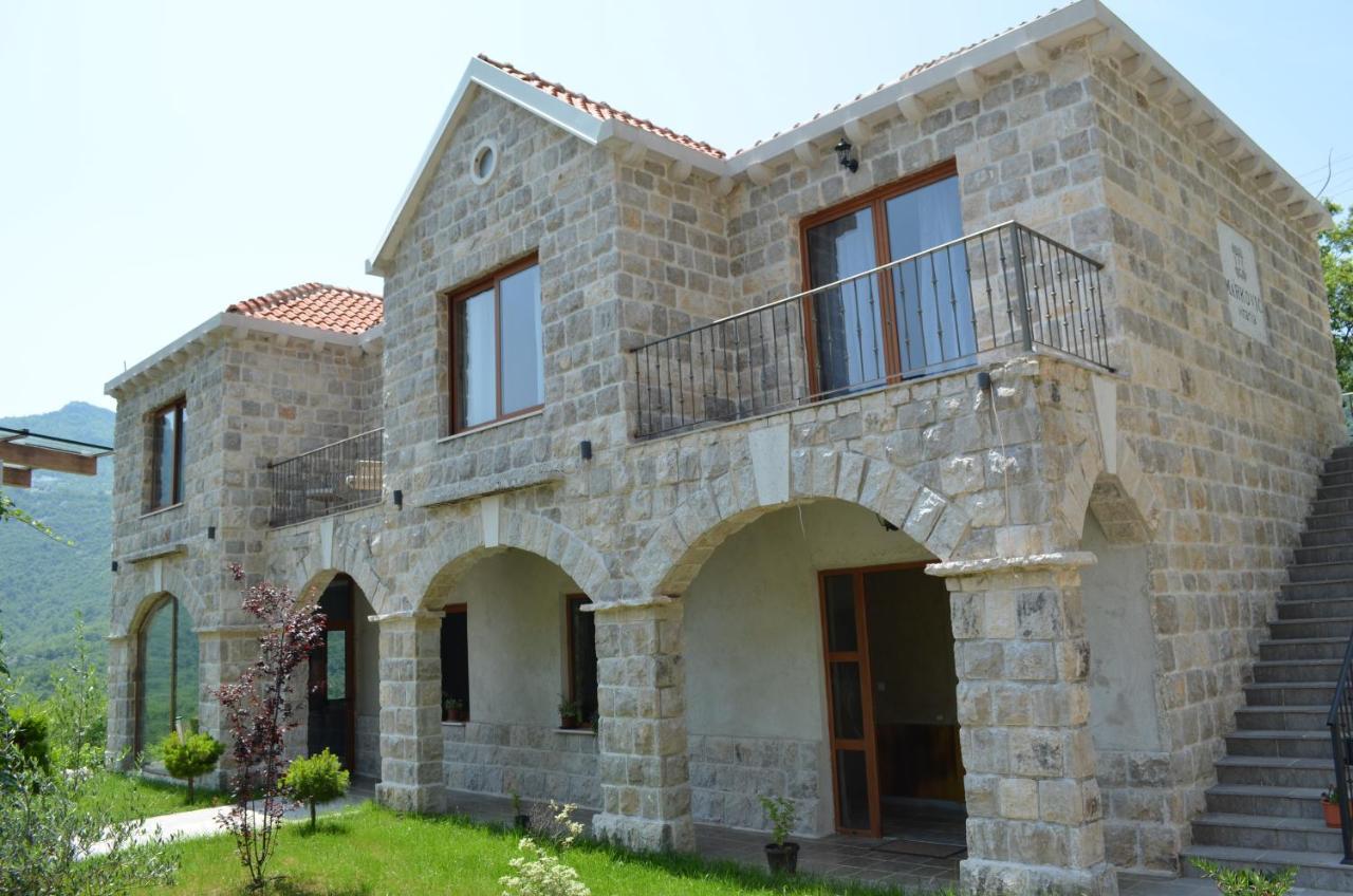 Markovic Winery And Estate Apartments 采蒂涅 外观 照片
